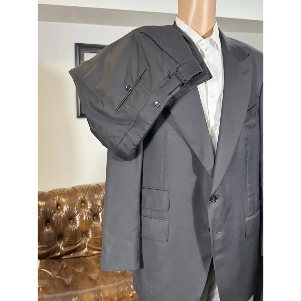 Tom Ford Black Wool Atticus 2 Piece Suit Peak Lapels 58R 48R US 40x30 EUC